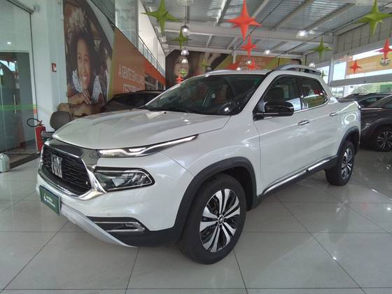 FIAT TORO 2.0 16V TURBO DIESEL VOLCANO 4WD AT9